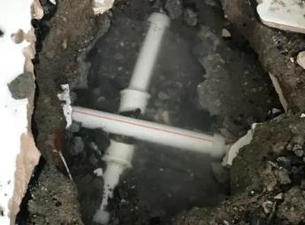 谢通门阳台漏水维修公司为您分享楼上楼下漏水怎么处理